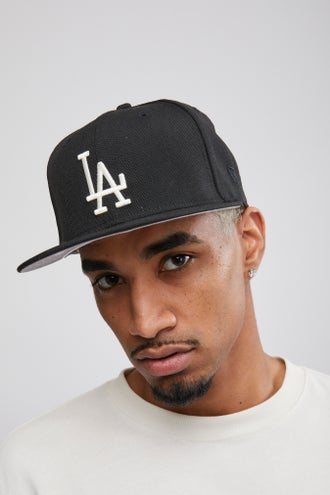 New Era LA Dodgers archive patch t-shirt in off white exclusive to