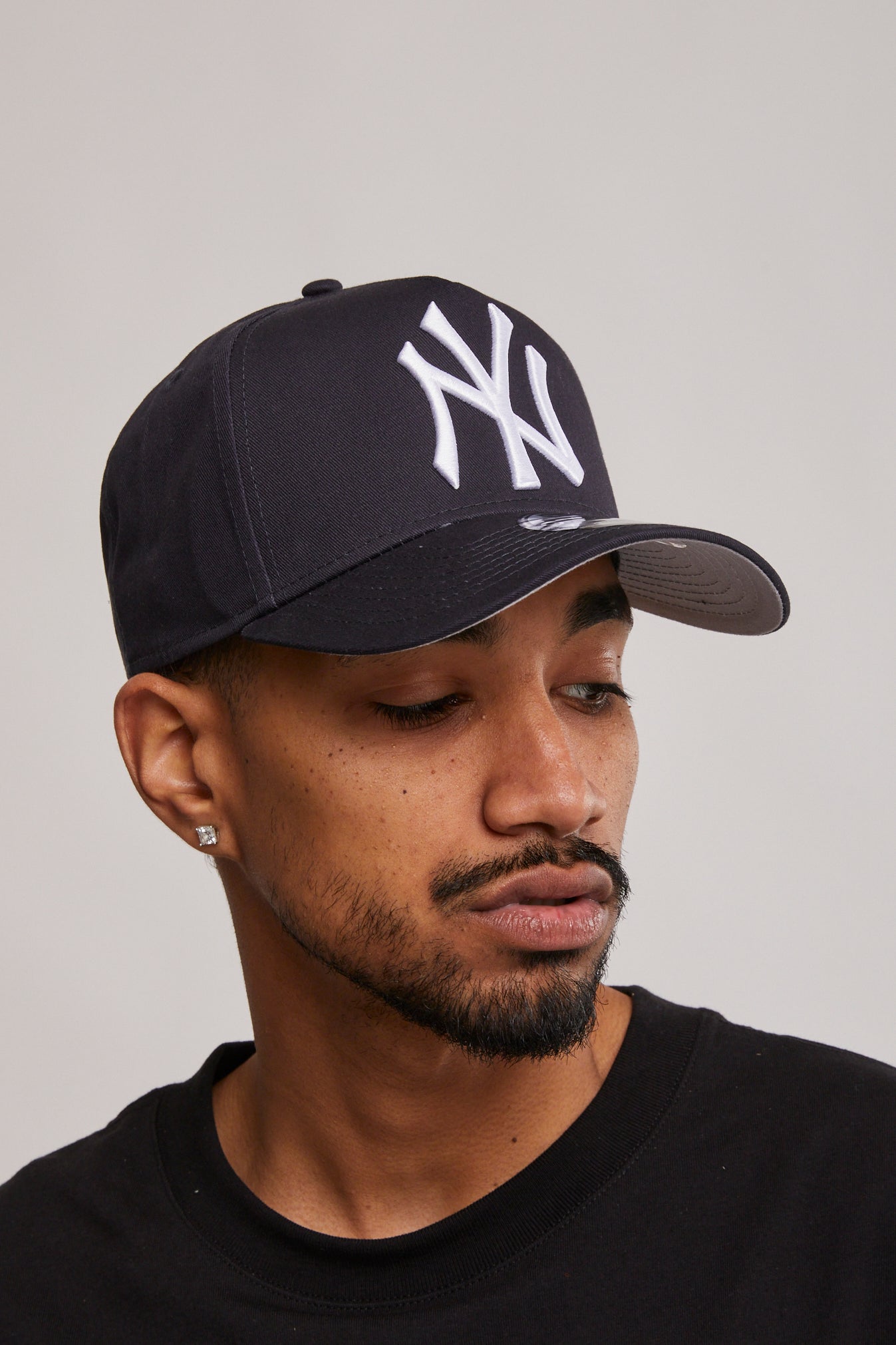 Ny cap hot sale logo