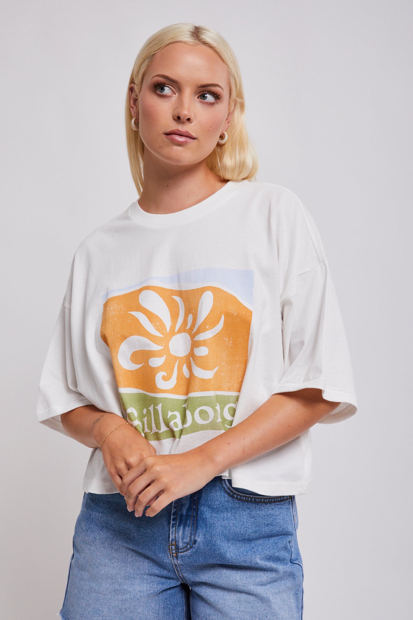 Aloha Tides Crop T Shirt