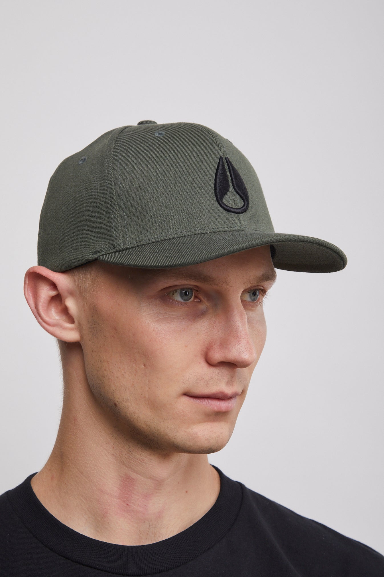 Nixon store flexfit hat