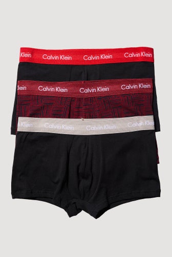 Calvin Klein Underwear Men's Modern Low Rise Trunk 3 pack, Black