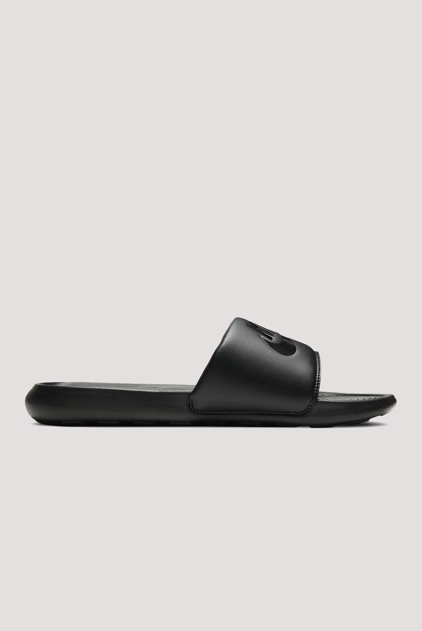 Nike shop beach slides