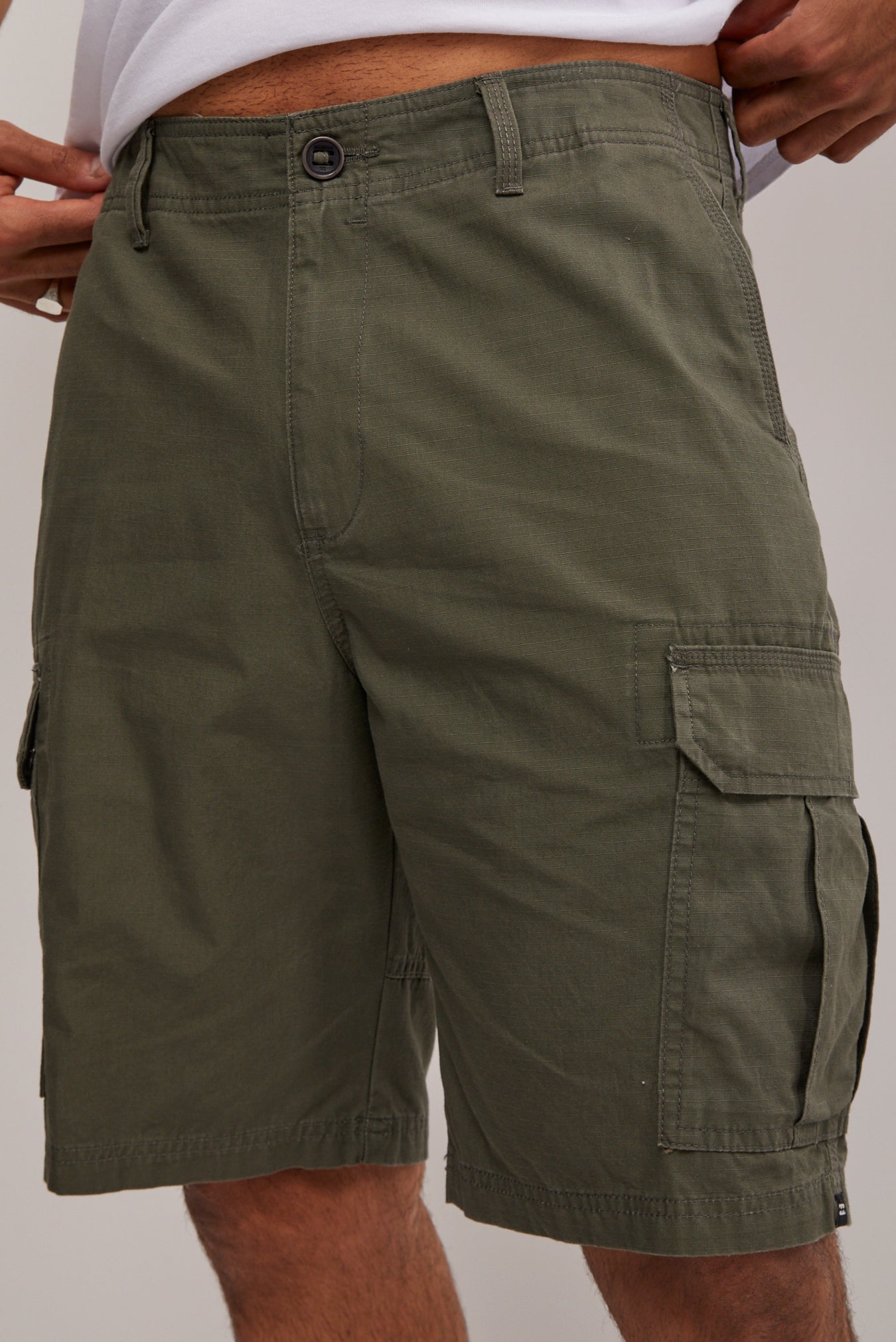 Scheme on sale cargo shorts